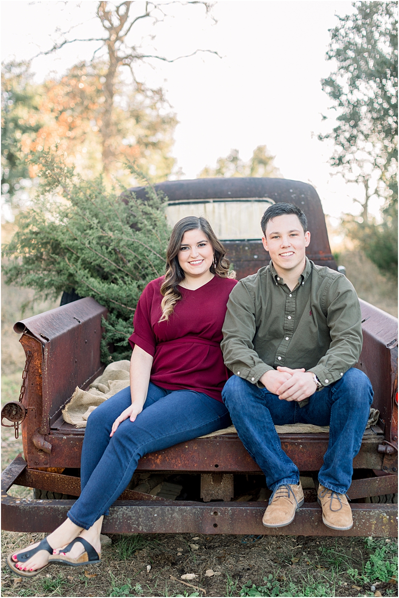 vista west ranch engagement session, ATX, winter engagement session, fall engagement session, austin texas, wedding photographer, outfit inspiration, joyful, authentic, autumn,