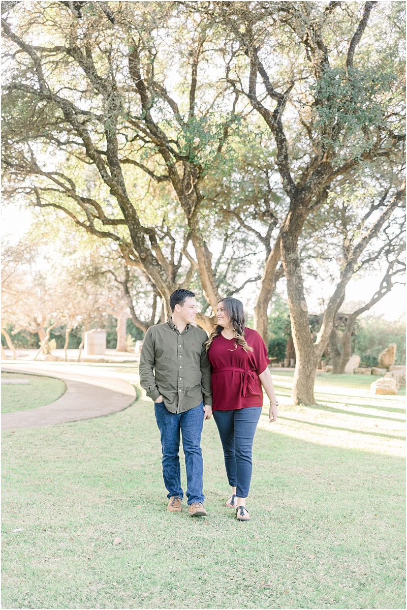 vista west ranch engagement session, ATX, winter engagement session, fall engagement session, austin texas, wedding photographer, outfit inspiration, joyful, authentic, autumn,