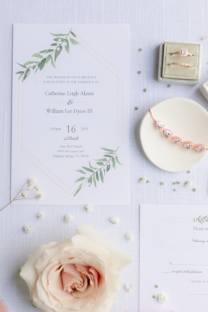 Looove these rose gold wedding details! "Not to be cheesy, but everything just made sense.” This Vista West Ranch wedding features the sweetest love story!! Click through to see more!