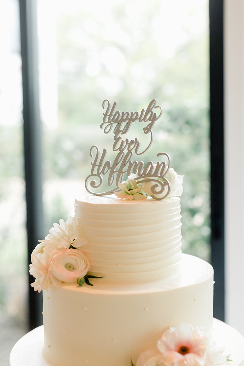 Cake by Michelle's Patisserie! An elegant Springtime Antebellum Oaks wedding in Austin, Texas is what dreams are made of! Navy and blush accents, cookie cakes, and more!