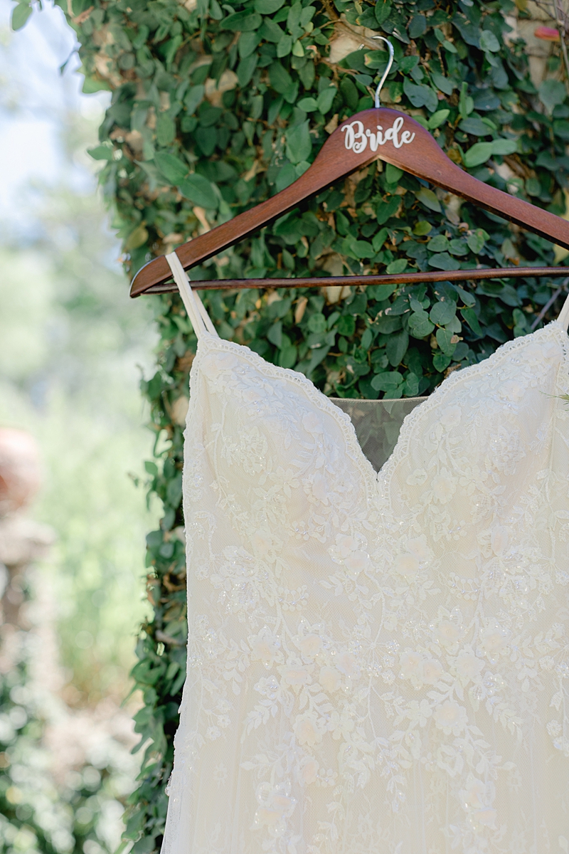 Dress shot at Rancho Mirando, Austin Texas wedding photographer. Click through to see all the beautiful details from this wedding!