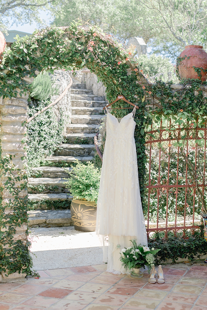 Dress shot at Rancho Mirando, Austin Texas wedding photographer. Click through to see all the beautiful details from this wedding!