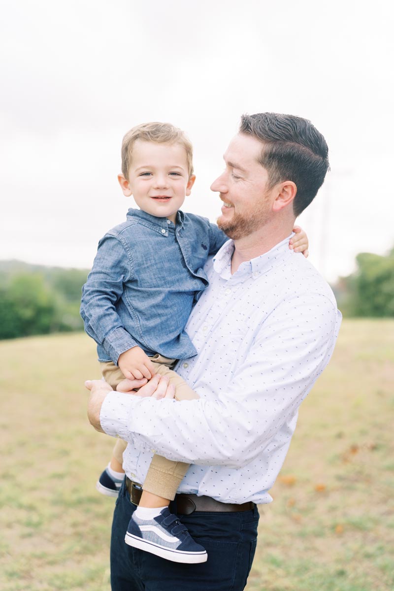 If there were ever a perfect South Austin Family Session, this would be it! I love their family session outfits, even little Hayden who is almost 3!