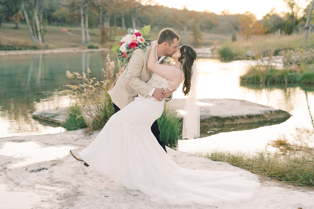 This beautiful November wedding at The Waters Point, set long the Blanco River was gorgeous. Chelsea and Drew had the perfect rustic, romantic wedding day!