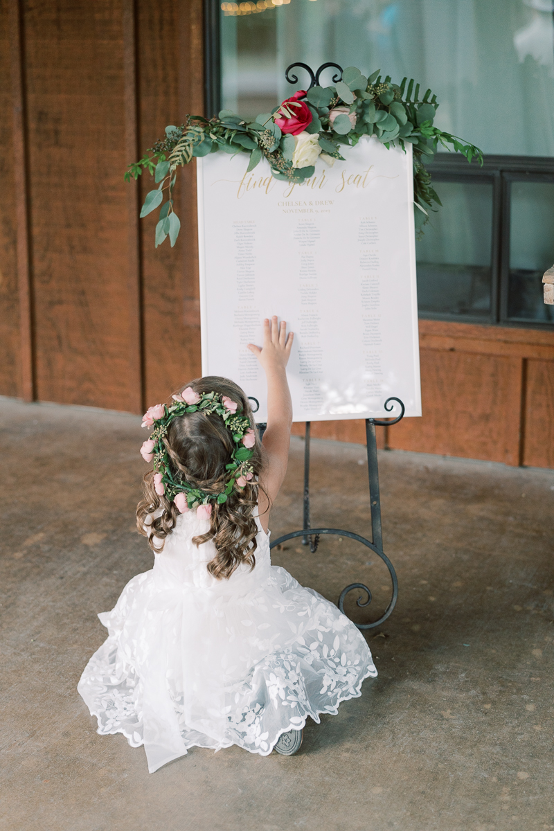 This beautiful November wedding at The Waters Point, set long the Blanco River was gorgeous. Chelsea and Drew had the perfect rustic, romantic wedding day!