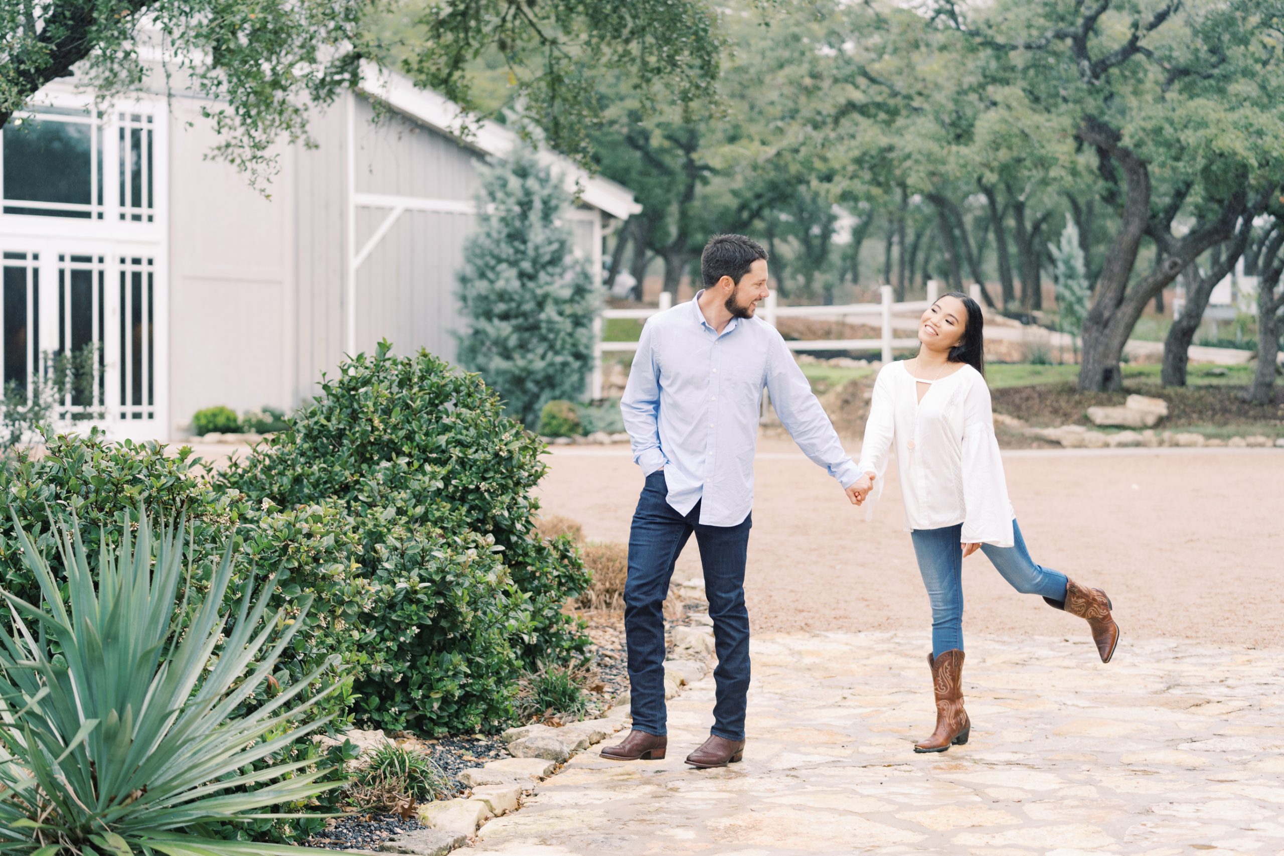 This engagement session at The Addison Grove in Austin Texas is so gorgeous! It's never a bad idea to have your session at your wedding venue!!