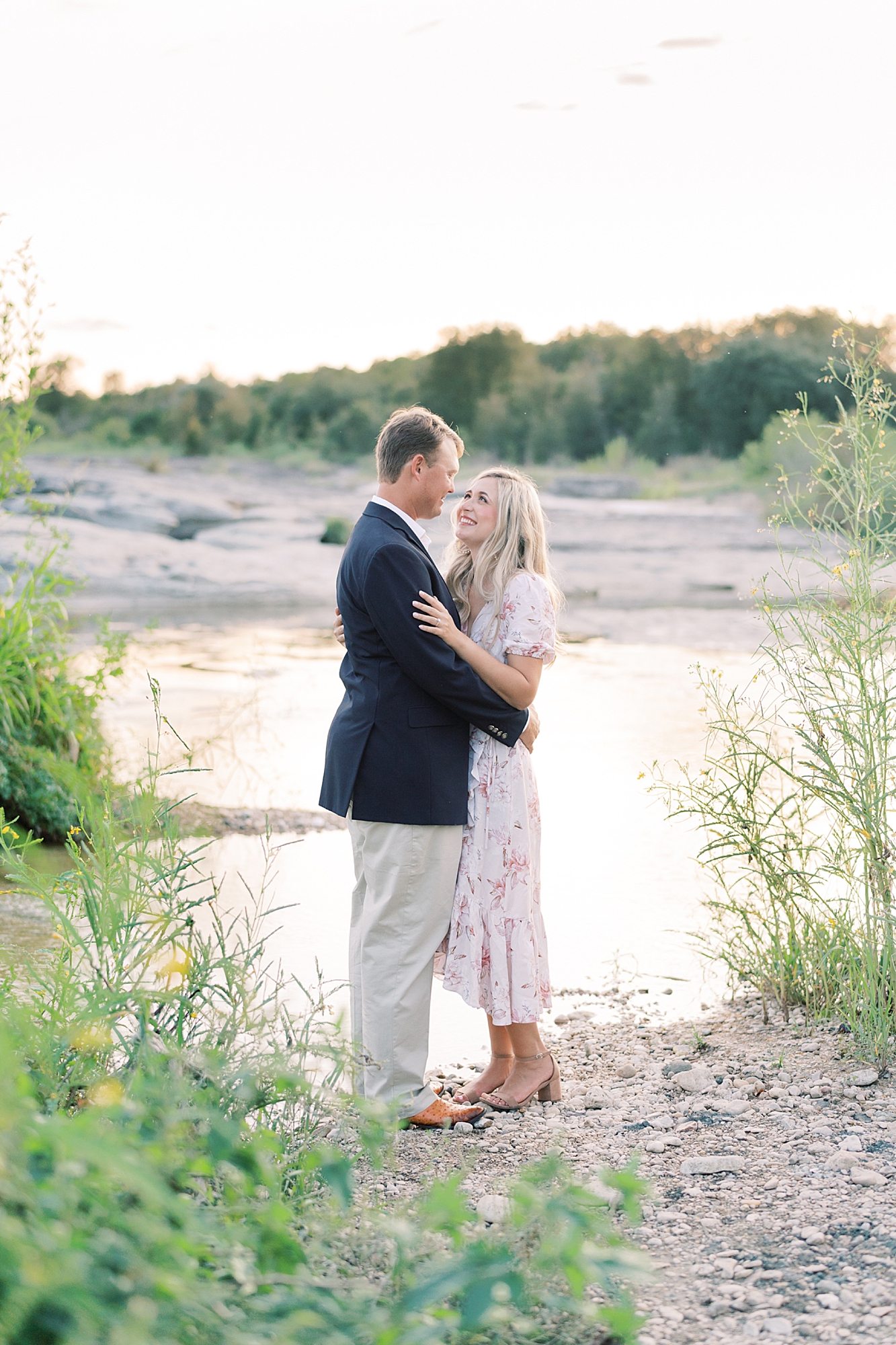 Okay stop what you're doing because you have to read Rachel and Tyler's rom-com worthy love story RIGHT NOW! And then you have to see their McKinney Falls engagement session!