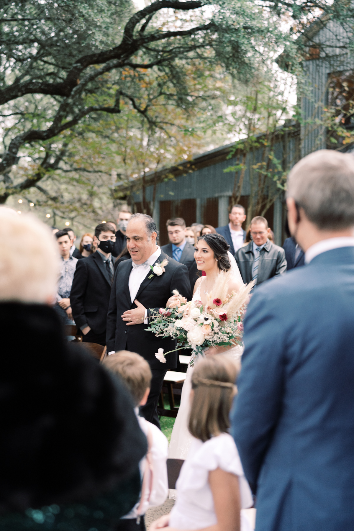 This gorgeous wedding day at Vista West Ranch features a perfect fall pallet, gorgeous florals from Whim Hospitality, and the sweetest couple!