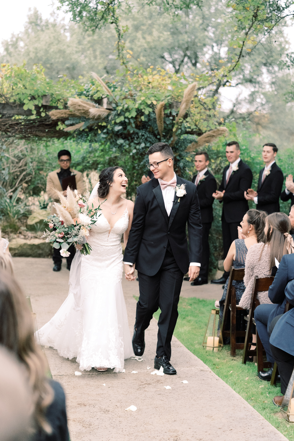 This gorgeous wedding day at Vista West Ranch features a perfect fall pallet, gorgeous florals from Whim Hospitality, and the sweetest couple!