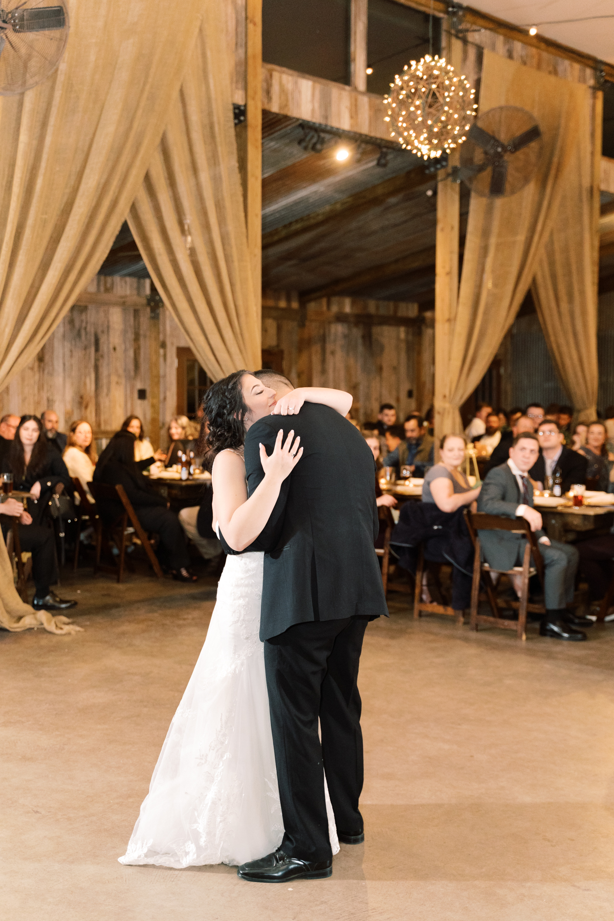 This gorgeous wedding day at Vista West Ranch features a perfect fall pallet, gorgeous florals from Whim Hospitality, and the sweetest couple!