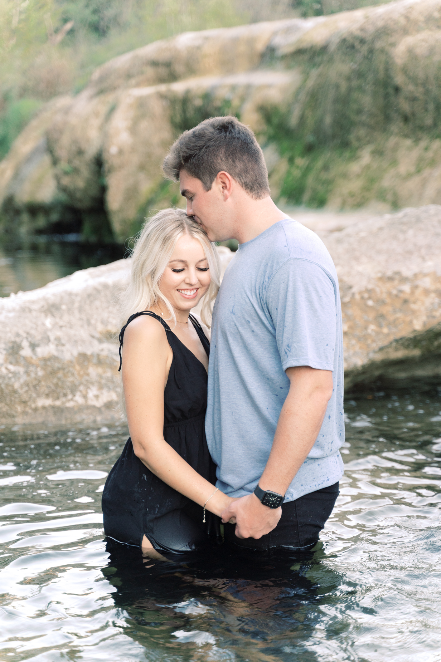 Pro tip for the very coolest (literally) Austin, Texas engagement session: get in the water!! You have to see how dreamy this session is!