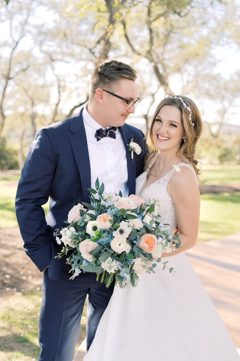 There are so many gorgeous first look locations at Canyonwood Ridge! Friends, it could not have been a more gorgeous day at Amanda & Austin's Canyonwood Ridge wedding day! You have to see!