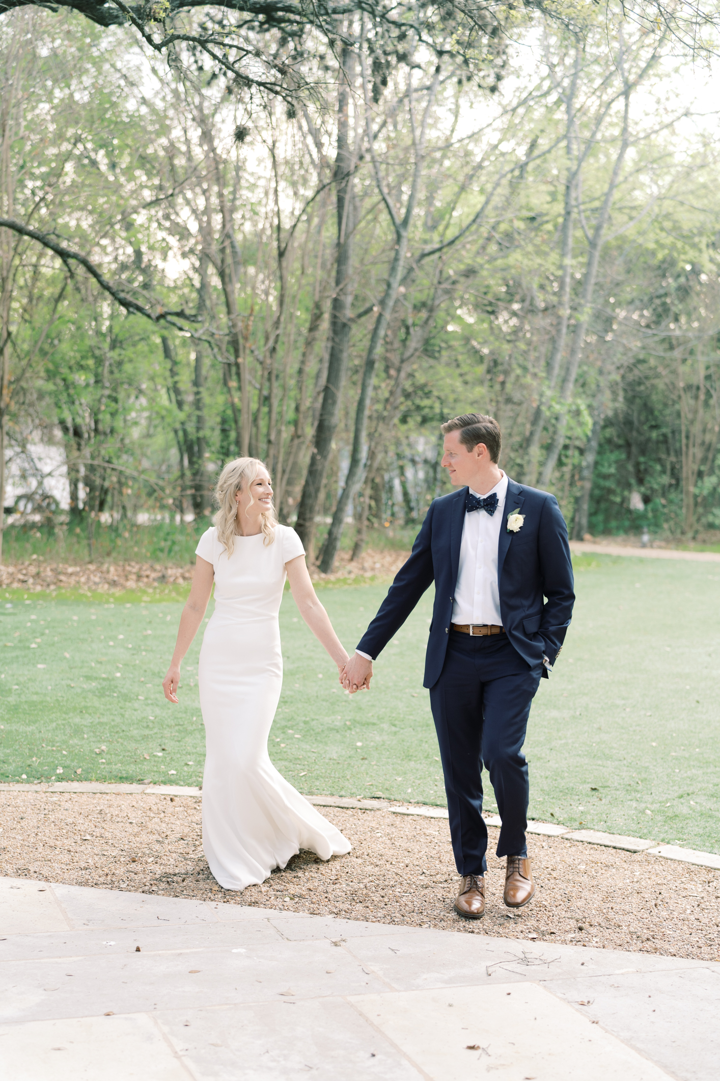 SO MANY beautiful venues in one day! We started out getting ready at Hotel Ella, on the veranda looking out at downtown Austin. And to laugh and dance the night away, a beautiful reception at Mercury Hall! Click here to see this modern, classic wedding day!